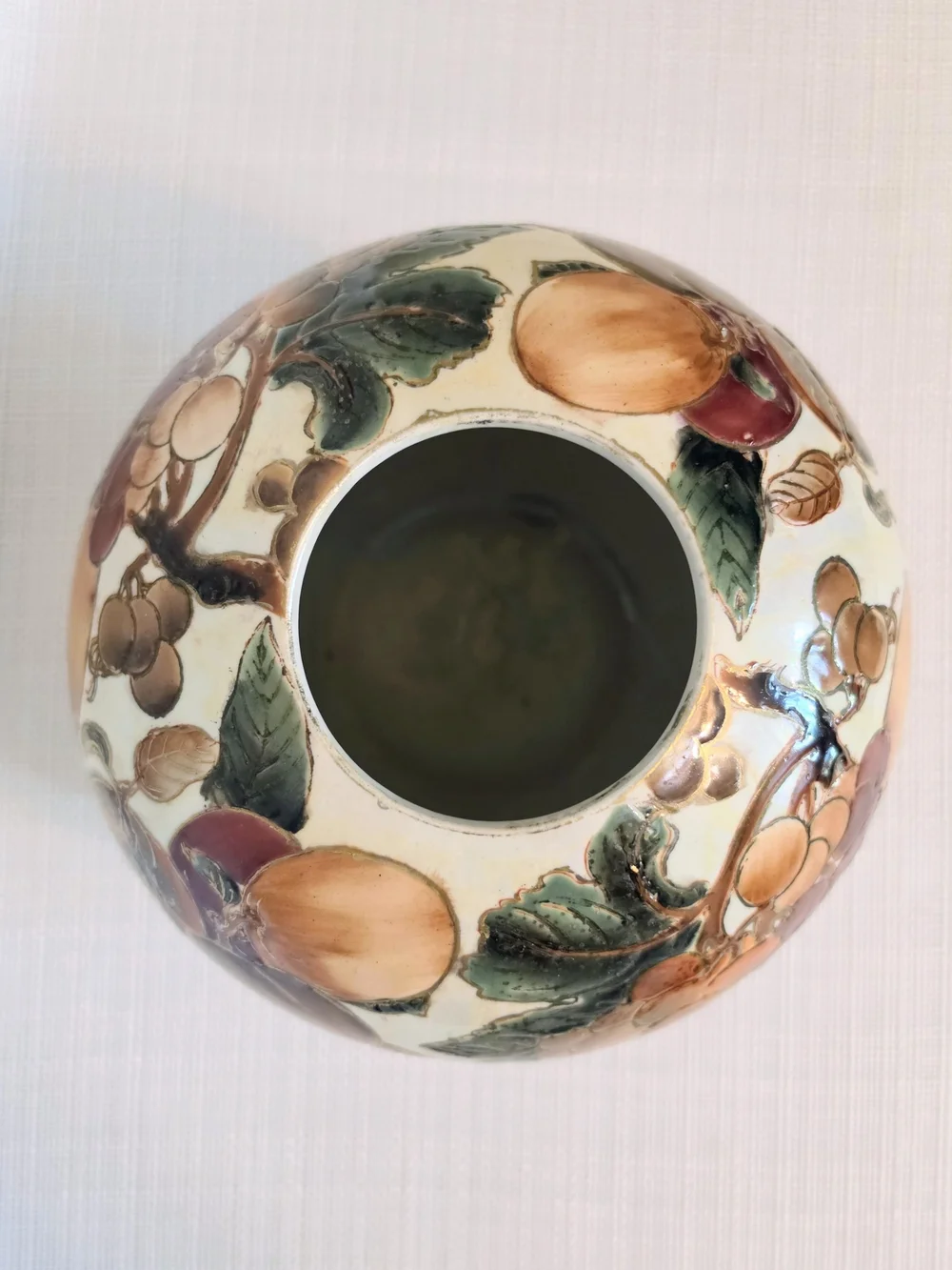 TOYO Vase Round 6.5” Fruit Gold Handpainted Fall French Country Floral